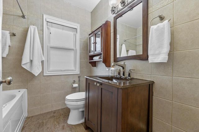 4213 Larkin STREET, Shorewood, WI 53211