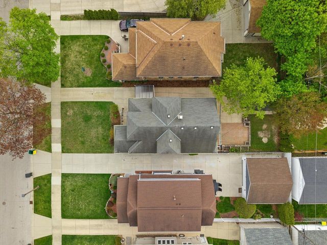 4213 Larkin STREET, Shorewood, WI 53211