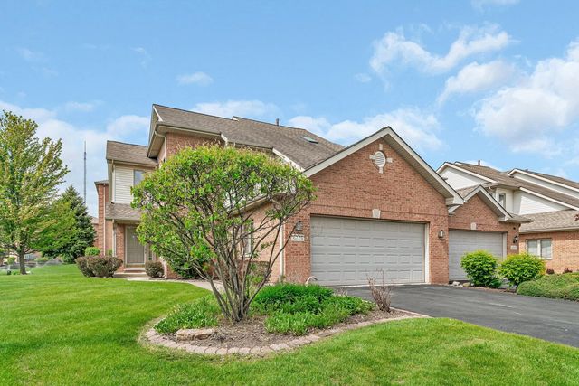 6725 Pondview Drive, Tinley Park, IL 60477
