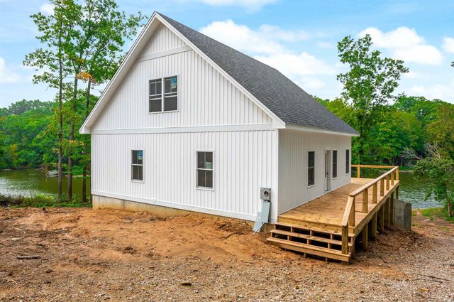 1318 Forest Grove Lane, North Vernon, IN 47265