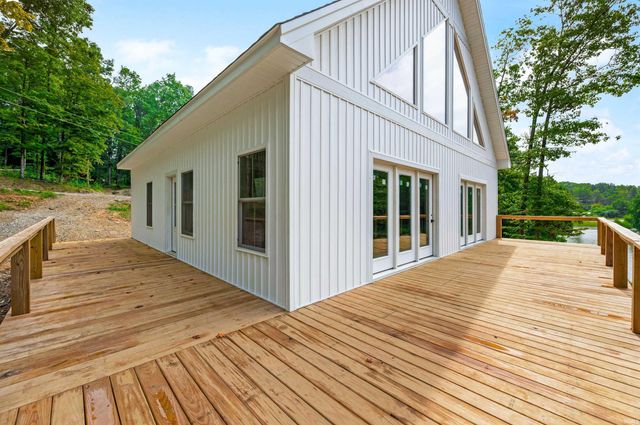 1318 Forest Grove Lane, North Vernon, IN 47265