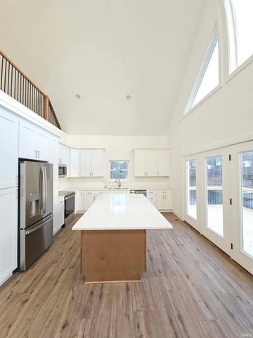 1318 Forest Grove Lane, North Vernon, IN 47265