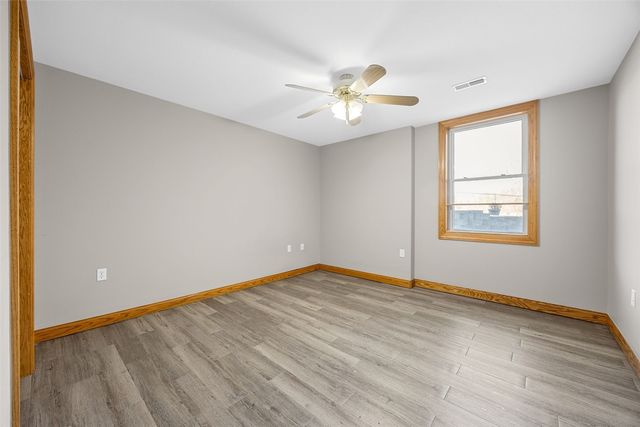 1253 Hillview Court NE, Swisher, IA 52338