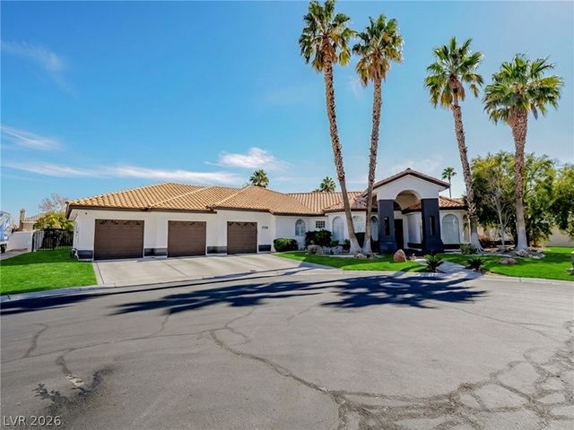 1740 Oval Circle, Las Vegas, NV 89117