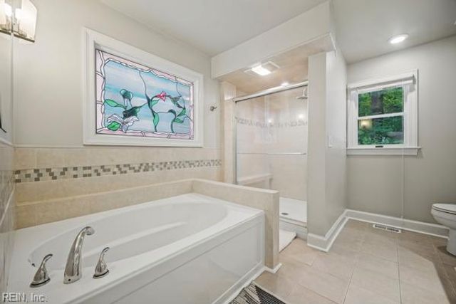 1028 Pleasant Ridge DR, Chesapeake, VA 23322