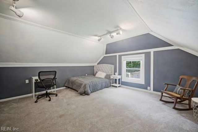 1028 Pleasant Ridge DR, Chesapeake, VA 23322