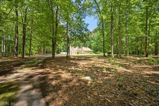 1028 Pleasant Ridge DR, Chesapeake, VA 23322