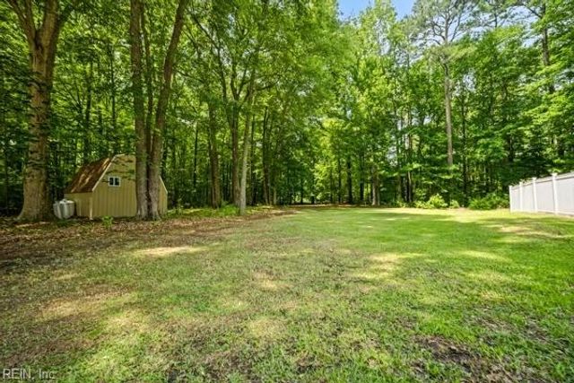 1028 Pleasant Ridge DR, Chesapeake, VA 23322