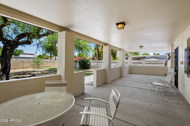 5742 N 12TH Place, Phoenix, AZ 85014