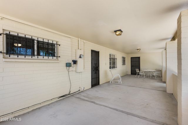 5742 N 12TH Place, Phoenix, AZ 85014