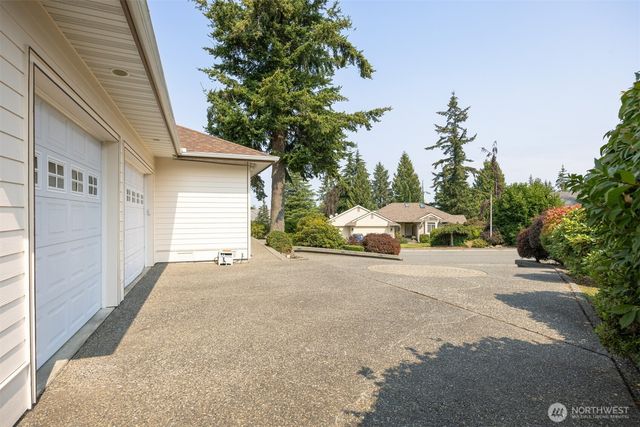 911 E Pacificview Drive, Bellingham, WA 98229