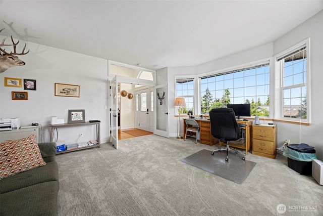 911 E Pacificview Drive, Bellingham, WA 98229