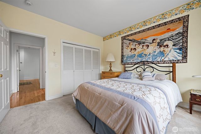 911 E Pacificview Drive, Bellingham, WA 98229