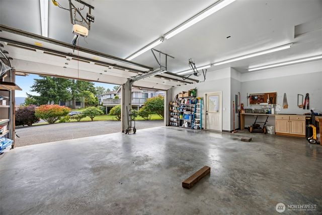 911 E Pacificview Drive, Bellingham, WA 98229
