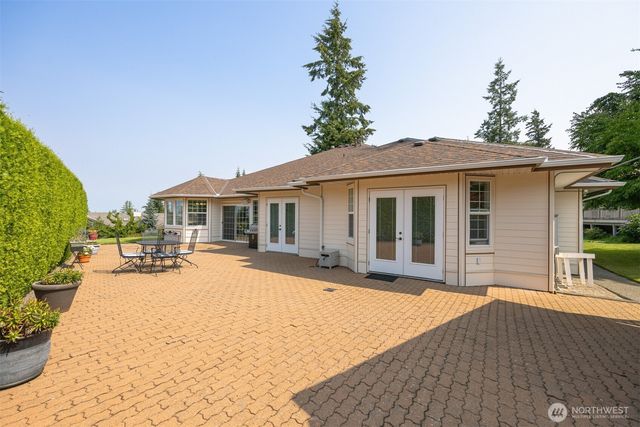 911 E Pacificview Drive, Bellingham, WA 98229