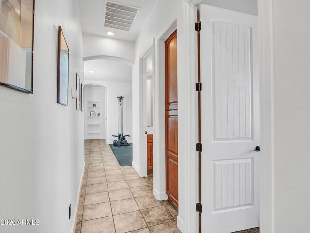 15430 W SELLS Drive, Goodyear, AZ 85395