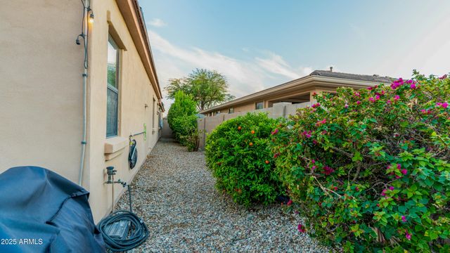 15430 W SELLS Drive, Goodyear, AZ 85395
