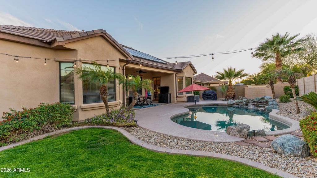 Image 51 of property listing at 15430 W SELLS Drive, Goodyear, AZ 85395