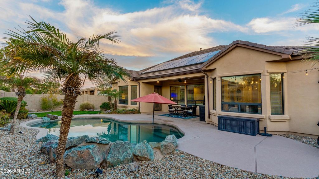 Image 53 of property listing at 15430 W SELLS Drive, Goodyear, AZ 85395