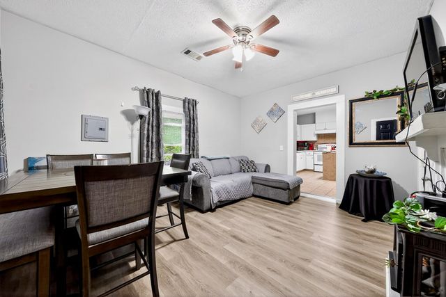 1102 18th Avenue, Phenix City, AL 36867