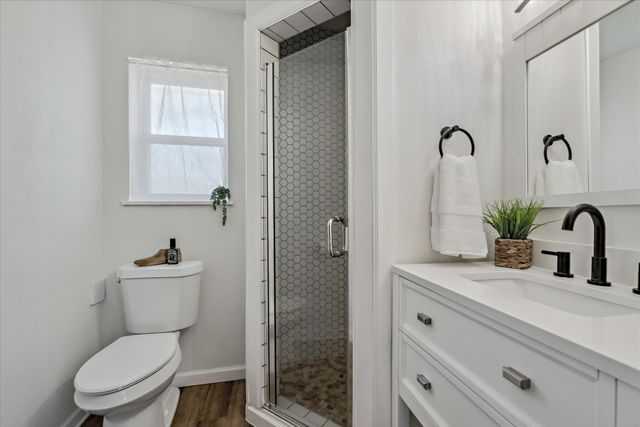 1520 Woodland Drive, Canton, TX 75103