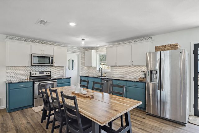 1520 Woodland Drive, Canton, TX 75103