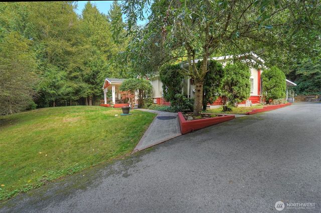 24028 Vinland Terrace NW, Poulsbo, WA 98370