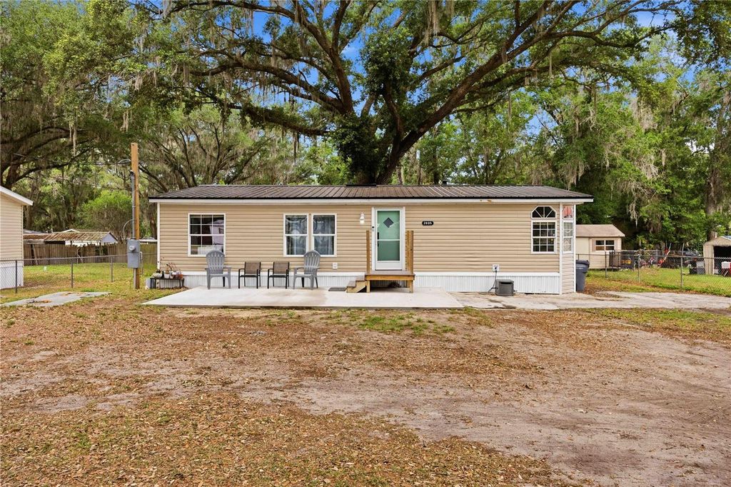 2995 THORNHILL ROAD, Winter Haven, FL 33880