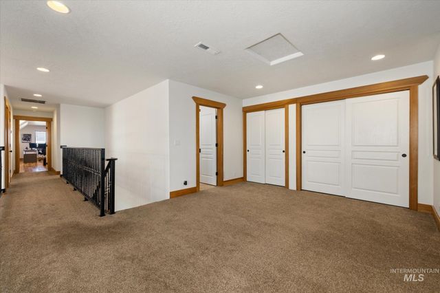 24746 Star Crest Ct, Middleton, ID 83644