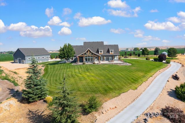 24746 Star Crest Ct, Middleton, ID 83644