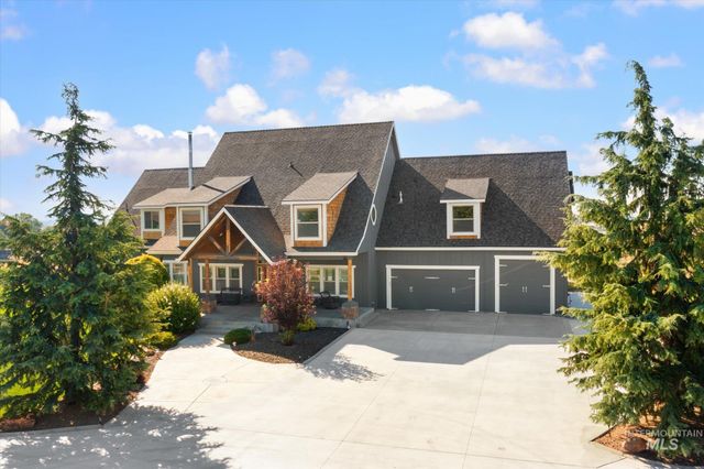 24746 Star Crest Ct, Middleton, ID 83644