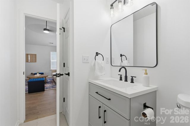3432 Kelsey Emma Court, Charlotte, NC 28269