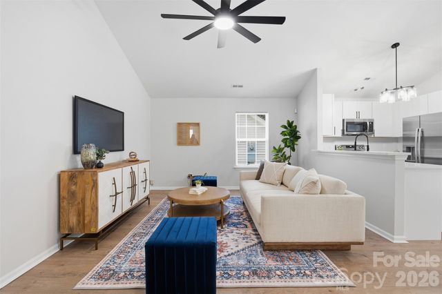 3432 Kelsey Emma Court, Charlotte, NC 28269