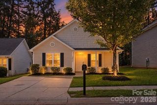 3432 Kelsey Emma Court, Charlotte, NC 28269