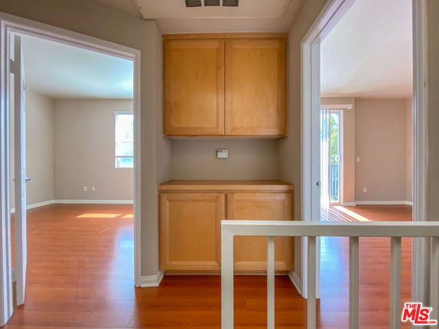 1239 W 30th Street, Los Angeles, CA 90007