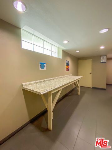 1239 W 30th Street, Los Angeles, CA 90007