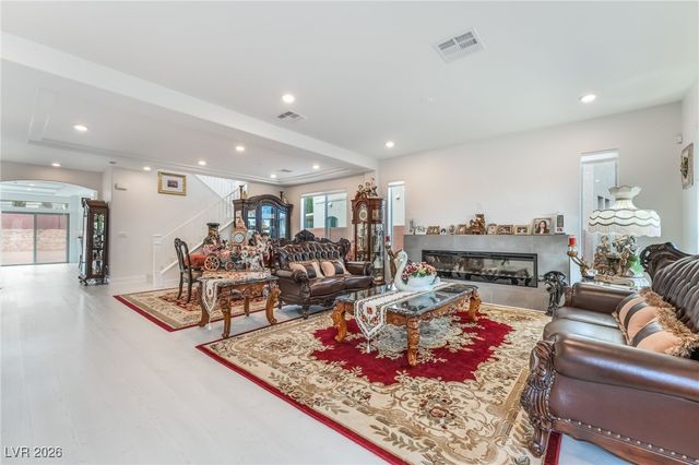 6439 Ghost Pines Court, Las Vegas, NV 89139