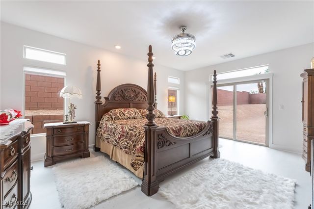 6439 Ghost Pines Court, Las Vegas, NV 89139