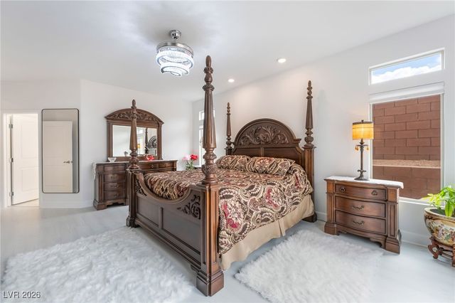 6439 Ghost Pines Court, Las Vegas, NV 89139