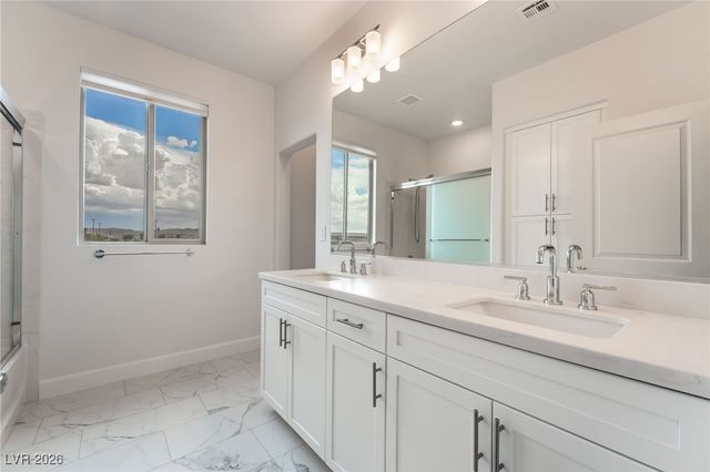 6439 Ghost Pines Court, Las Vegas, NV 89139