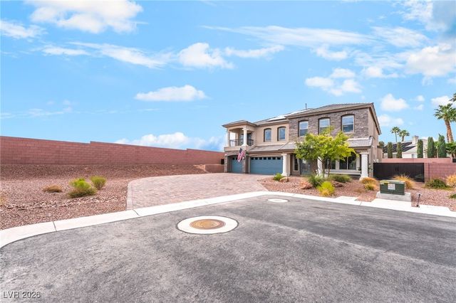 6439 Ghost Pines Court, Las Vegas, NV 89139