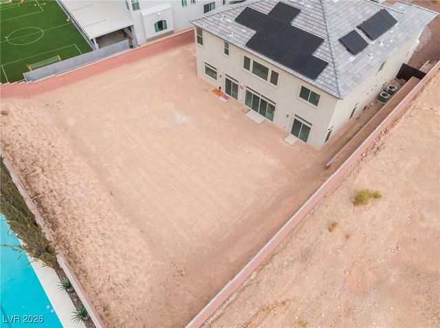 6439 Ghost Pines Court, Las Vegas, NV 89139