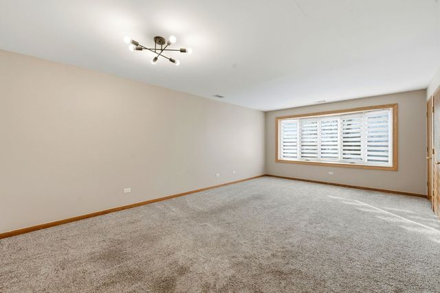 4311 N Grace Street 2, Schiller Park, IL 60176