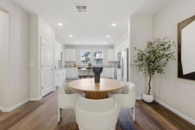 24533 Blossom Acre Way, Hayward, CA 94544