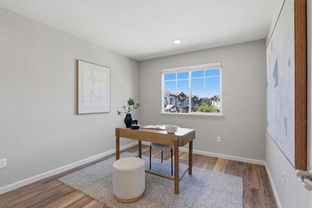 24533 Blossom Acre Way, Hayward, CA 94544