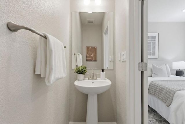 24533 Blossom Acre Way, Hayward, CA 94544