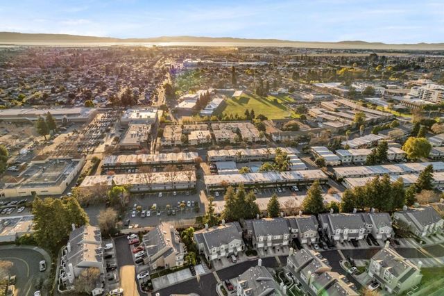 24533 Blossom Acre Way, Hayward, CA 94544