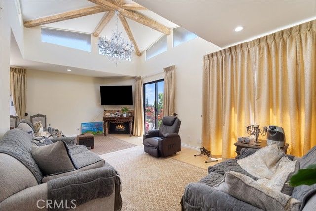 2175 S Beverly Glen 406, Los Angeles, CA 90025