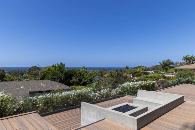 2435 Paseo Dorado, La Jolla, CA 92037