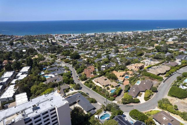 2435 Paseo Dorado, La Jolla, CA 92037